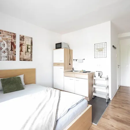 Aparthotel N4 - Free Parking & Zentral *