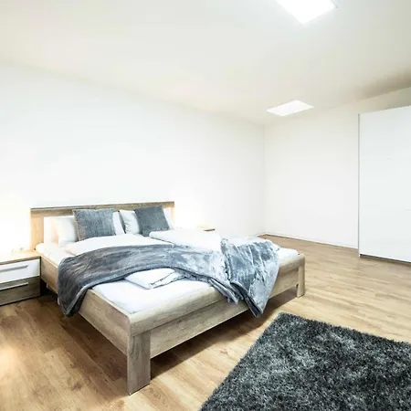 Apart-hotel N4 - Free Parking & Zentral