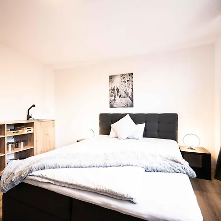 N4 - Free Parking & Zentral Apart-hotel *